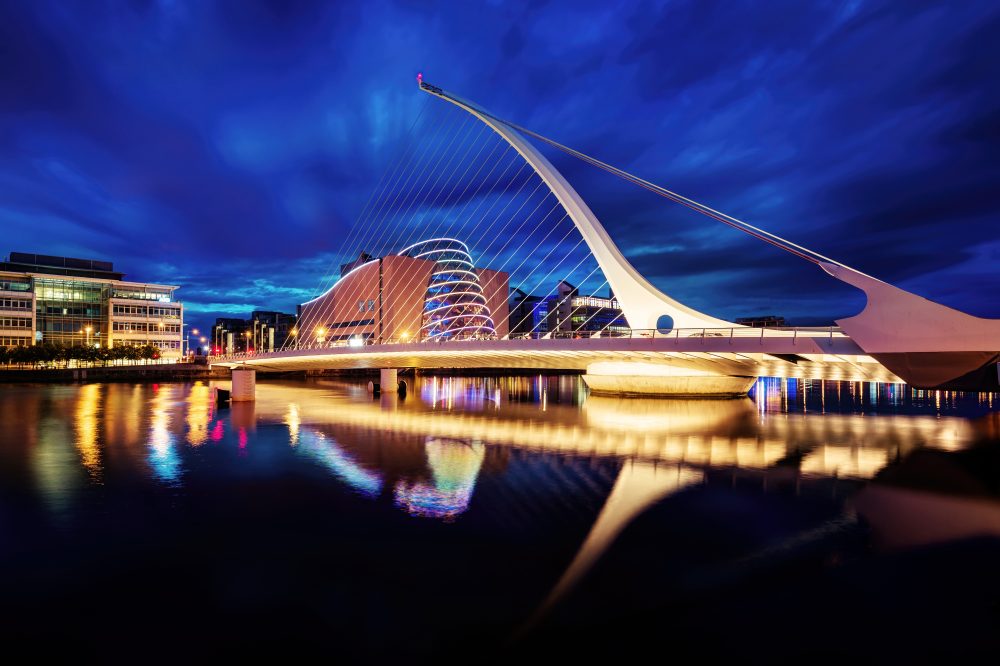 Samuel Beckett Bridge in Dublin - pic: Shutterstock / L B Photography