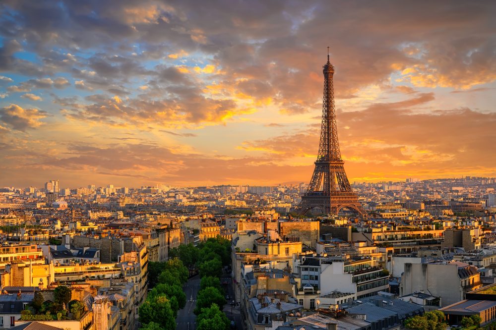 Paris skyline - pic: Shutterstock / Catrarina Belova